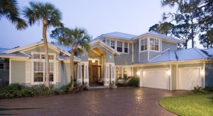 Read more about the article Why Summer Is a Great Time To Buy a Vacation Home