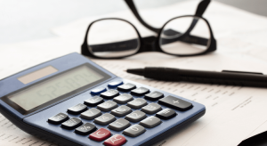 Read more about the article Thinking About Renting Your House Instead of Selling? Read This First.